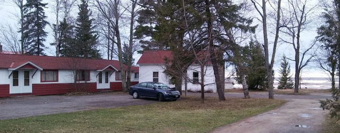 Superior Shores Resort (Johnsons Motel & Resort) - Web Listing (newer photo)